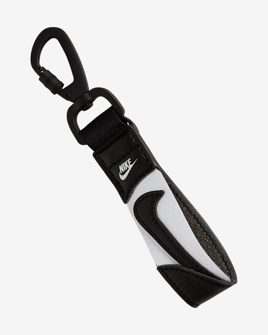 newjeans NIKE キーホルダー プレミアム　premium 特典 ファッション 通販ゲーム・おもちゃ・グッズ - newjeans